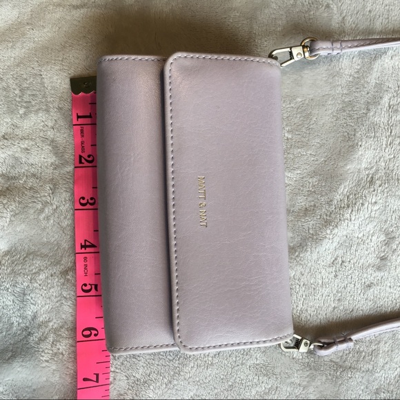 Matt& nat vegan purple cross body mini purse. - Picture 6 of 9